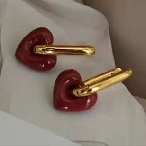 NEW Trendy Elegant U Shape Earring With Red Heart